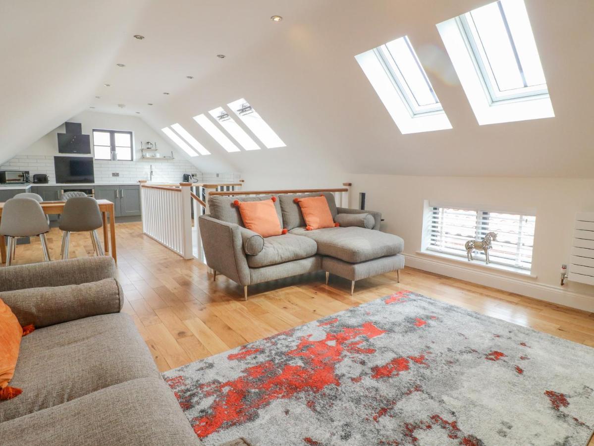 Lifford Coach House Villa Sutton on Trent Buitenkant foto