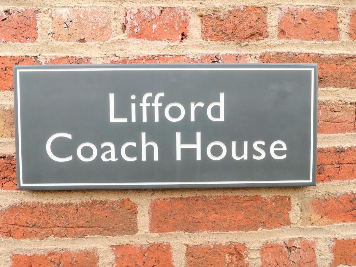 Lifford Coach House Villa Sutton on Trent Buitenkant foto